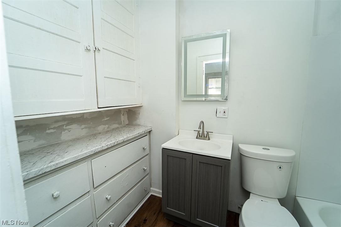 Blue Bond - Commercial Sale