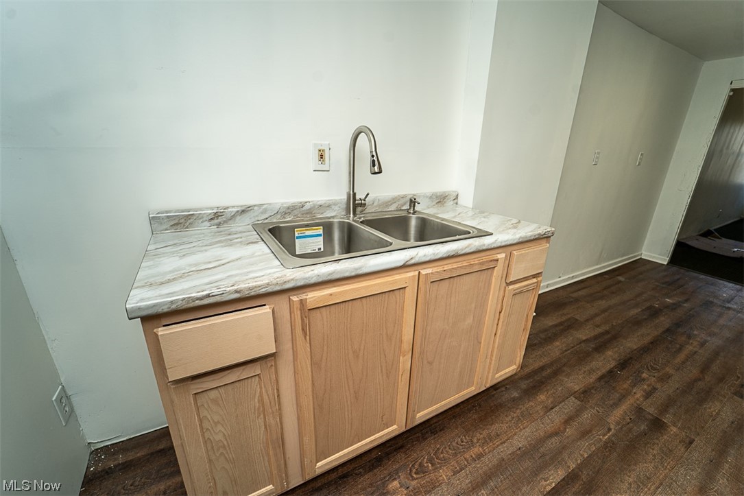 Blue Bond - Commercial Sale