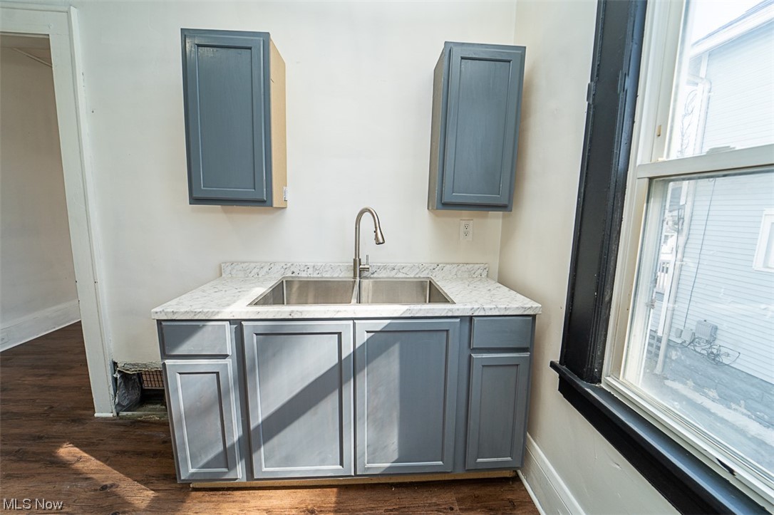 Blue Bond - Commercial Sale