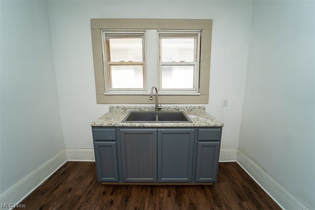 Blue Bond - Commercial Sale