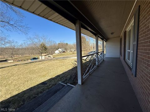 Tiny photo for 3194 Beaumont Avenue NW, Massillon, OH 44647 (MLS # 5189997)