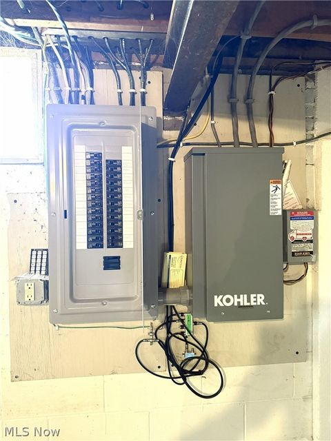 Tiny photo for 3194 Beaumont Avenue NW, Massillon, OH 44647 (MLS # 5189997)