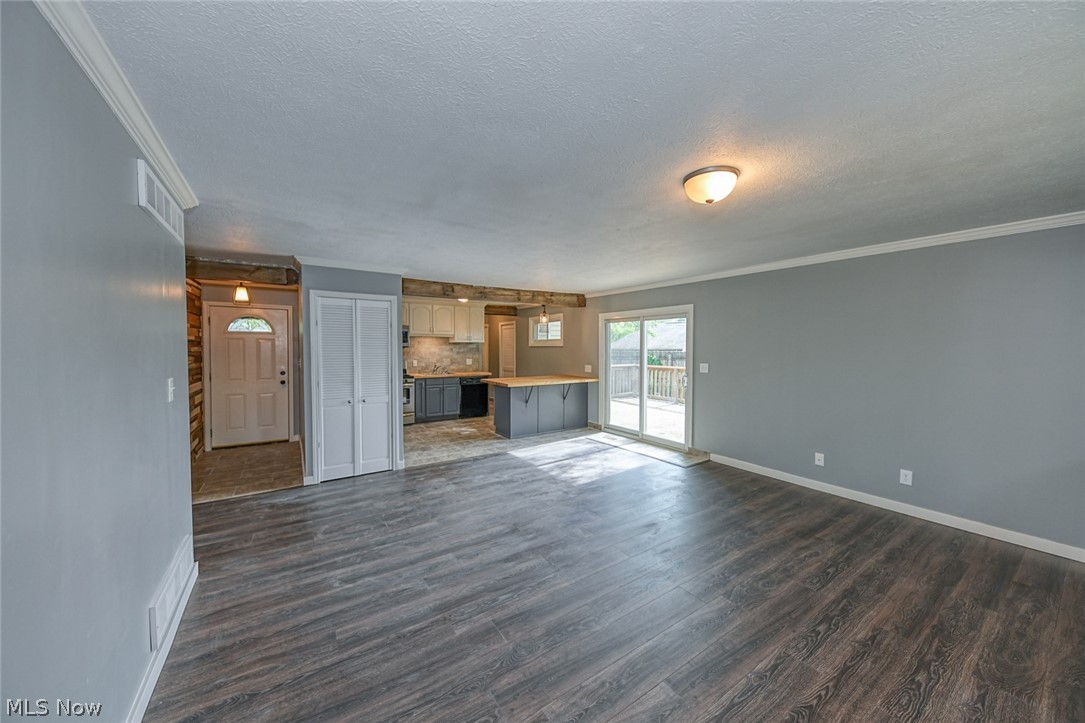 Boling Brook - Residential