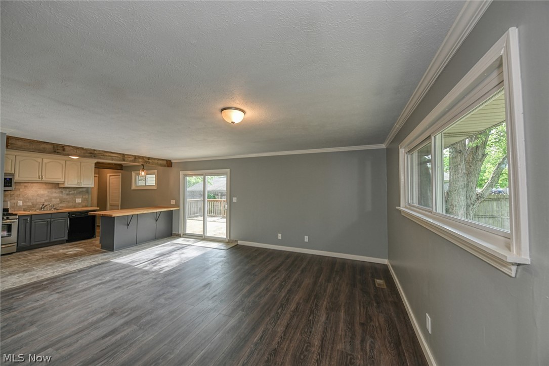 Boling Brook - Residential