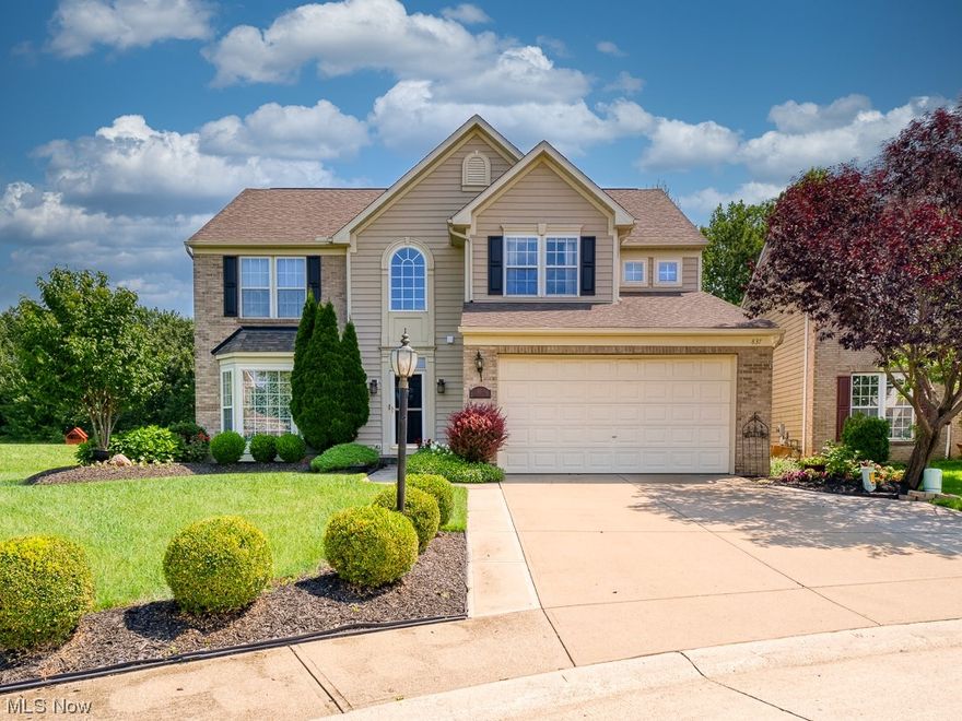 This stunning home is situated on a quiet cul-de-sac, offering peace and tranquility. Boasting numerous updates, including new flooring throughout. This house is move-in ready and waiting to be called home. As you step inside, you'll be greeted by the fully updated kitchen featuring beautiful granite counters and sleek stainless steel appliances. The open-concept design creates a seamless flow between the kitchen, dining area, and living room, making it the perfect space for entertaining family and friends. Need additional space? Look no further than the finished basement, providing endless possibilities for a home office, gym, or recreational area. This versatile area adds extra square footage and ensures that everyone has their own space to enjoy.
Unwind and relax in the incredibly spacious master bedroom, complete with its own ensuite master bath and a generous walk-in closet. 
Nestled on a large lot, this home offers plenty of outdoor space for gardening, playing, or simply enjoy