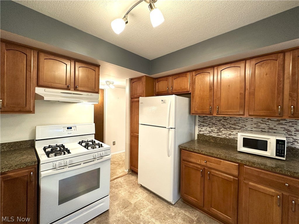 1105 Canyon View Road