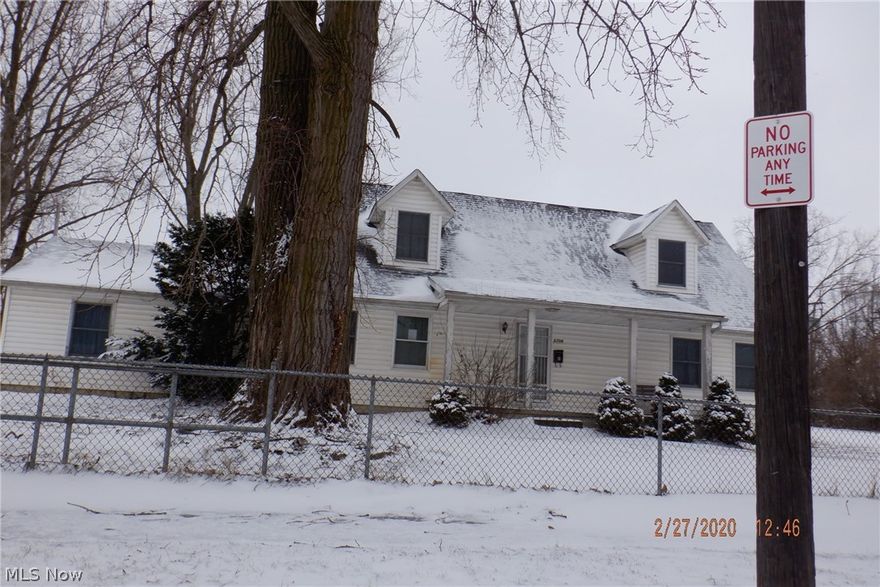 Newer home right outside downtown with a two car garage! Four bedrooms and two baths. Being sold as is. Employees and family members residing with employees of Wells Fargo Bank, N.A., its affiliates and subsidiaries are strictly prohibited from directly or indirectly purchasing any property managed by Premiere Asset Services. Seller requires pre-qualification, see broker remarks or contact listing agent.