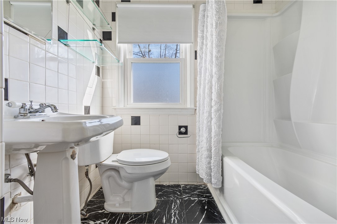 Tuxedo Farms - Residential