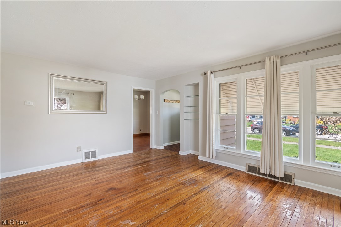 Tuxedo Farms - Residential