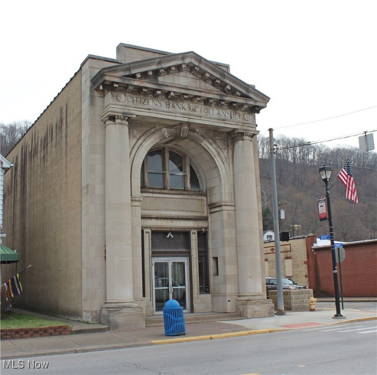 800 Main Street