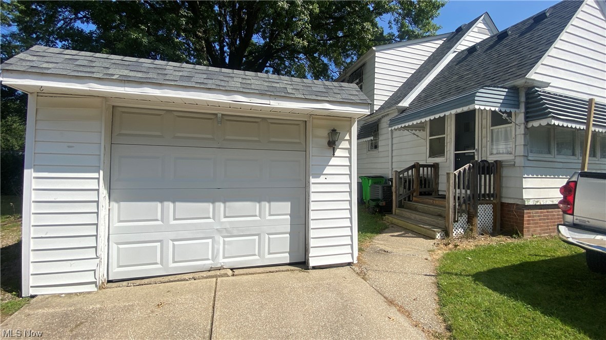 Buxton & Holmden Roads - Residential