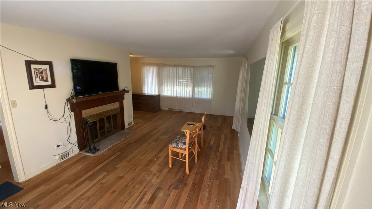 Buxton & Holmden Roads - Residential