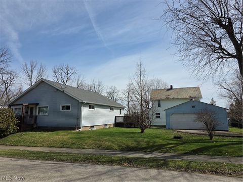 Homes For Sale - 650 Sharp Street<br/> Columbiana County, Salem, OH 44460