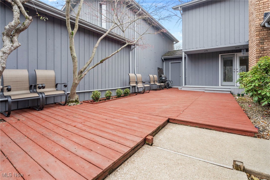 FAIRWAYS I AT PRESTWICK - Residential