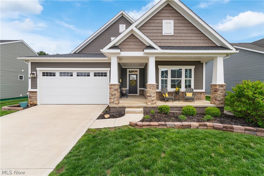 Photo of 1157 Fountain View Street NE, Canton, OH 44721 (MLS # 5202907)