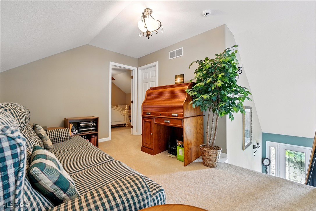 6868 Twin Oaks Court, Canfield, Ohio image 21