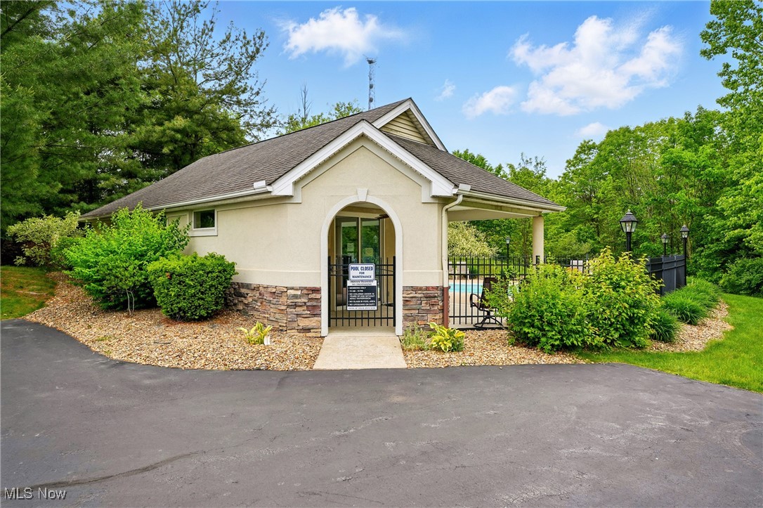 6868 Twin Oaks Court, Canfield, Ohio image 38