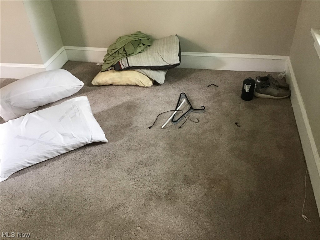 Conger-Helper Realty Cos Look - Residential