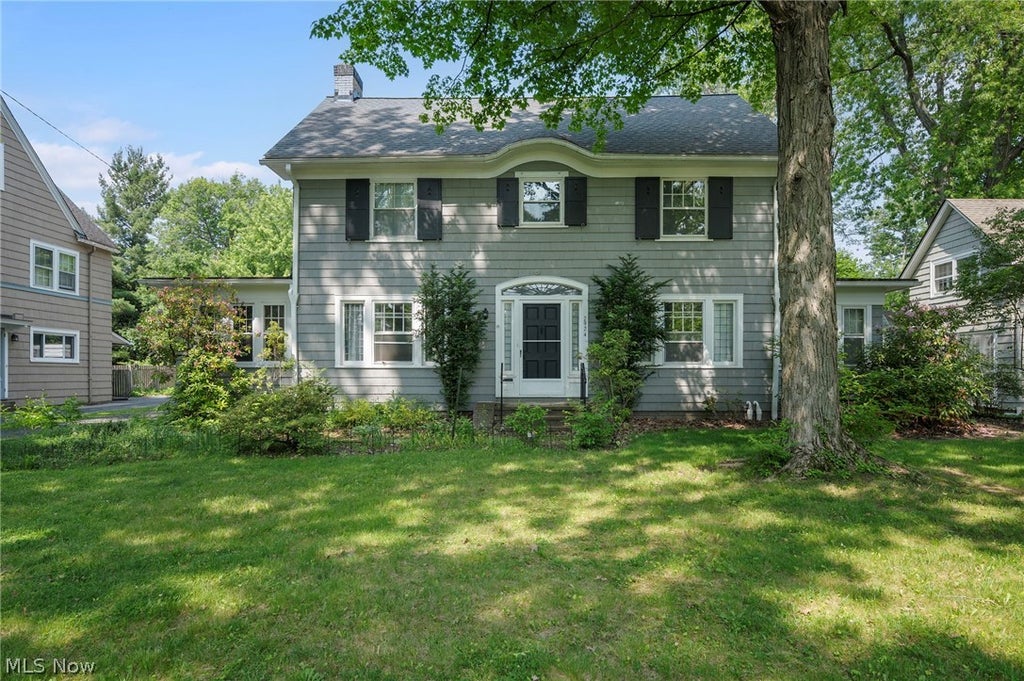 Photo of 2924 Brighton Road, Shaker Heights, OH 44120 (MLS # 5222231)