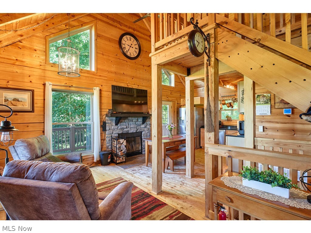 Old Seven Ranges - Residential