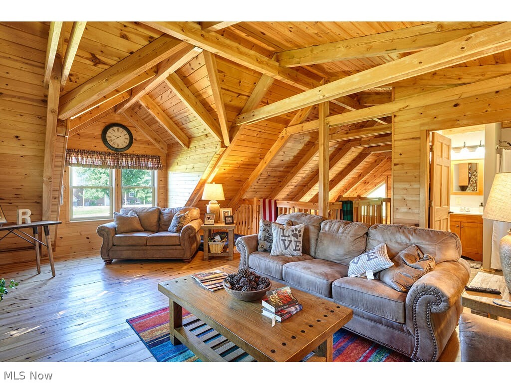 Old Seven Ranges - Residential