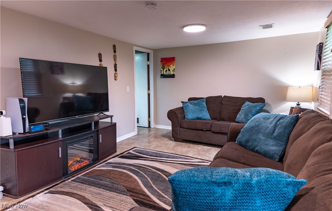 12520 Edgewater Drive #702, Lakewood, Ohio image 7
