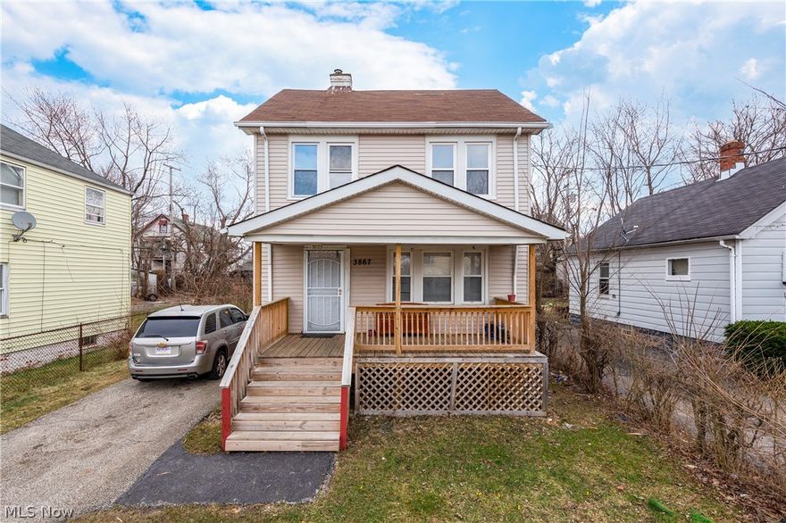 Investor Opportunity...Single Family 3 Br 1Ba Vinyl Sided Colonial...Turnkey Investment With Current Tenant In Place Since 2019 Paying $725 Per Month With Lease In Place Until November 2021...Tenant Pays All Utilities...Hardwood Floors...Vinyl Windows...Many Updates Completed In The Past Two Years...