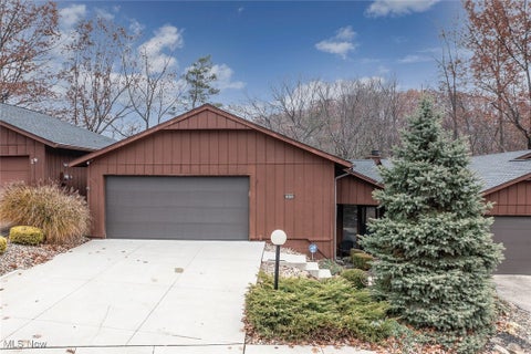 Photo for 18035 Cliffside Drive
