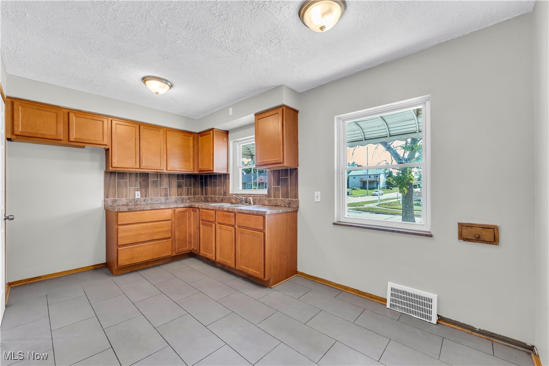 Frank Kratskys - Residential