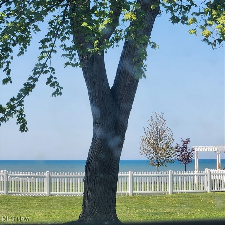 7052 Whitesands Boulevard, Madison, Ohio image 11