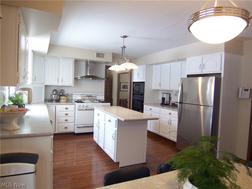 Glenbrook III - Residential