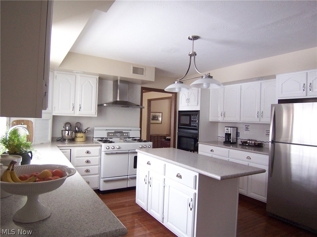 Glenbrook III - Residential