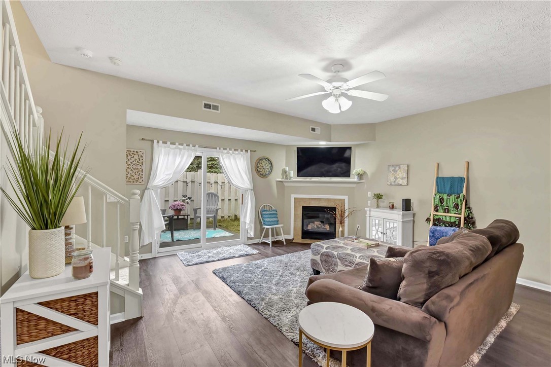 Emerald Point - Residential