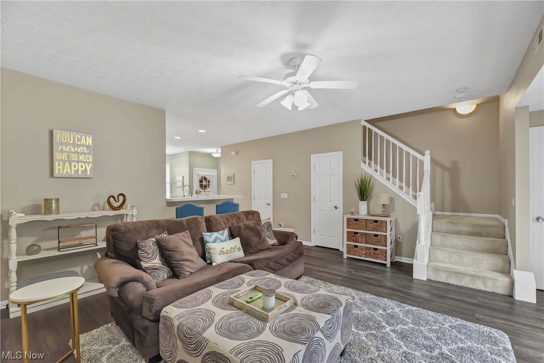 Emerald Point - Residential