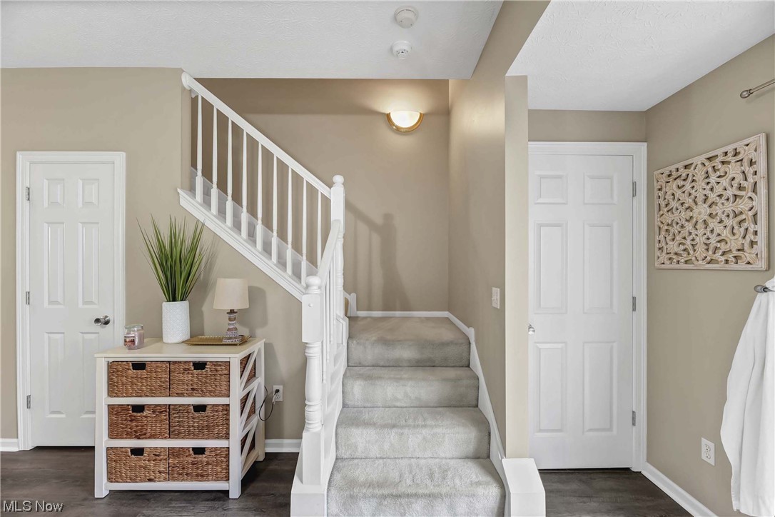 Emerald Point - Residential