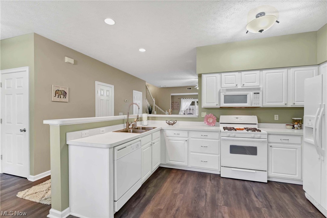 Emerald Point - Residential