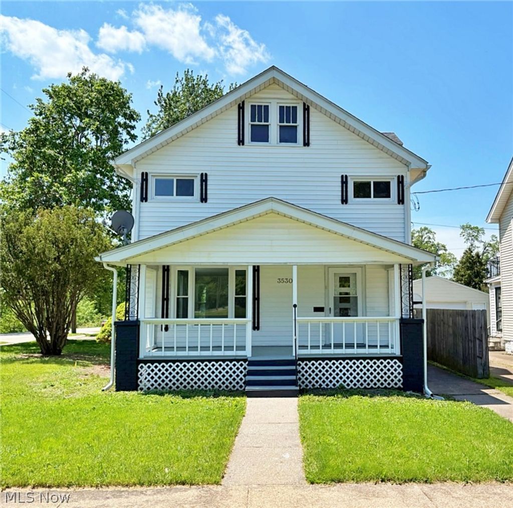Photo of 3530 Pearl Avenue, Lorain, OH 44055 (MLS # 5211885)