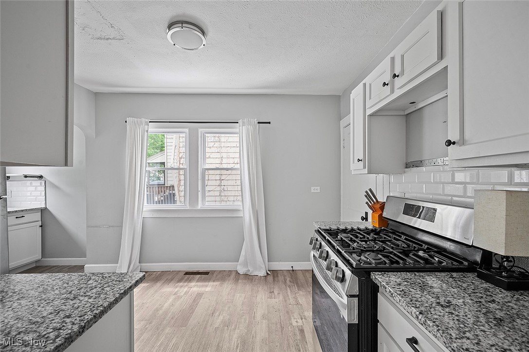2017 Goodnor Road, Cleveland Heights, Ohio image 10