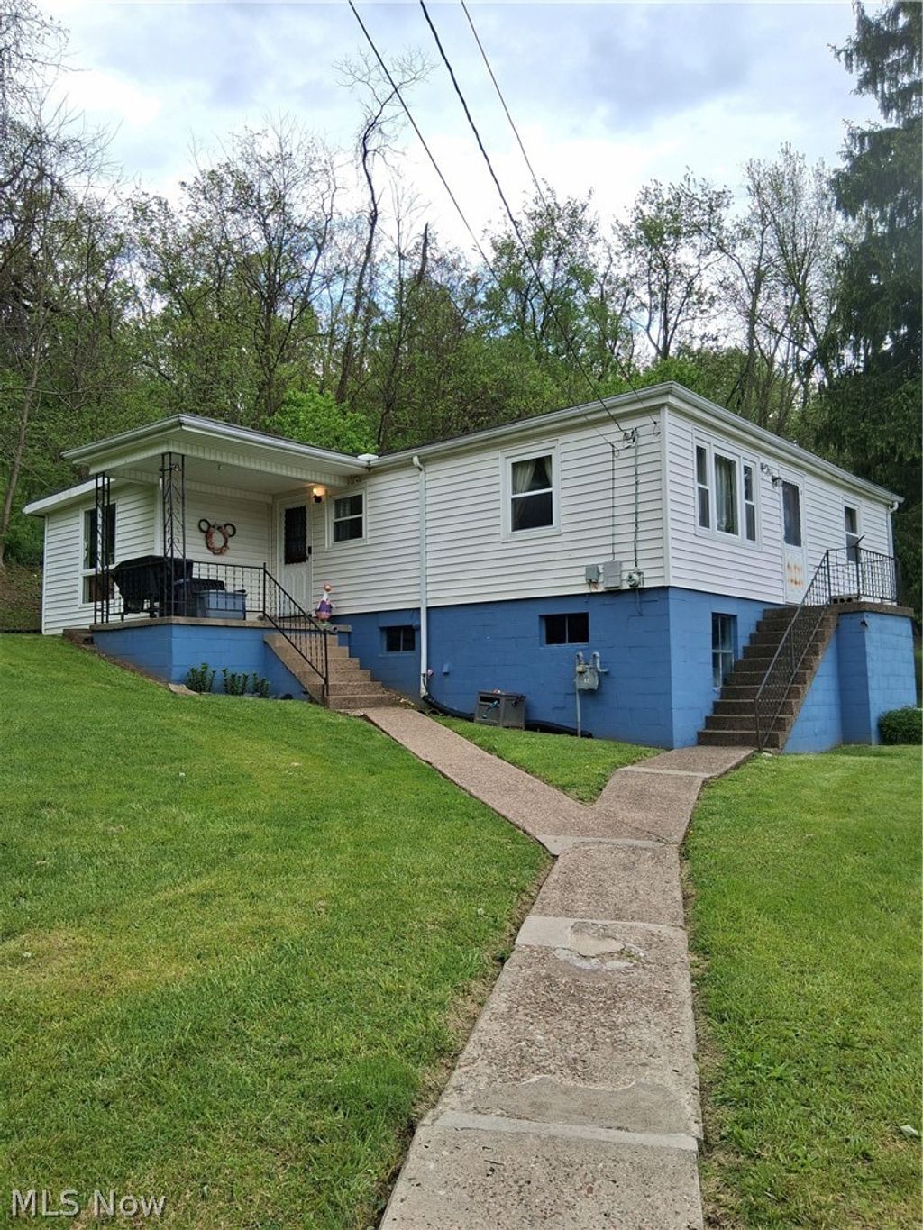 Photo of 68490 Elm Street, Bridgeport, OH 43912 (MLS # 5207154)