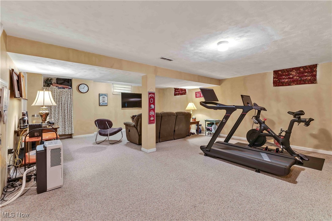 19755 Jamestown Circle, Strongsville, Ohio image 28