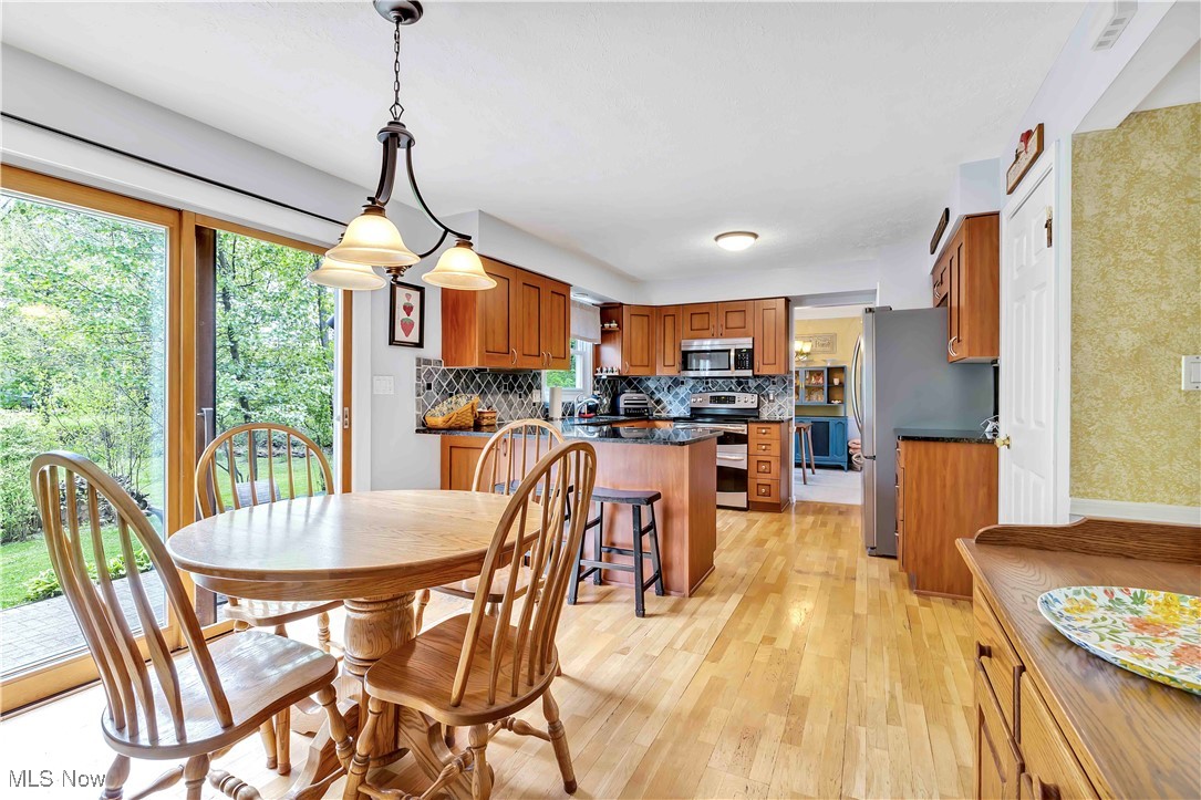 19755 Jamestown Circle, Strongsville, Ohio image 11
