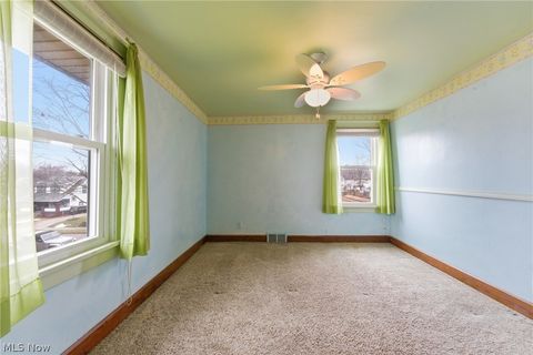 Tiny photo for 864 W College Road, Alliance, OH 44601 (MLS # 5187303)