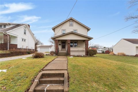 Tiny photo for 864 W College Road, Alliance, OH 44601 (MLS # 5187303)