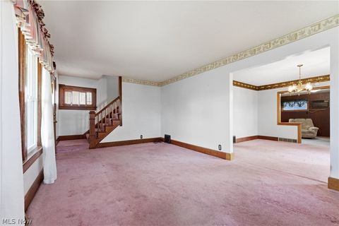 Tiny photo for 864 W College Road, Alliance, OH 44601 (MLS # 5187303)