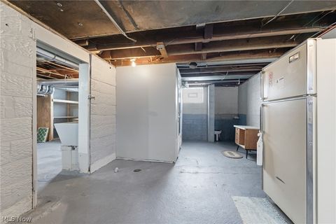 Tiny photo for 864 W College Road, Alliance, OH 44601 (MLS # 5187303)