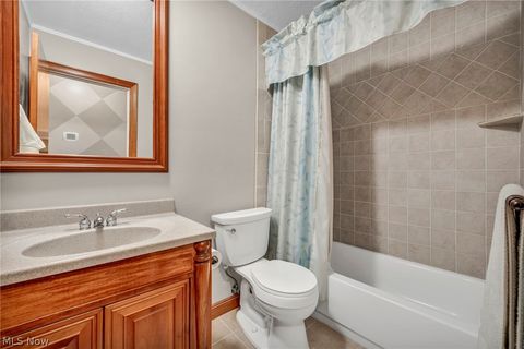 Tiny photo for 19044 Quail Hollow Drive, Strongsville, OH 44136 (MLS # 5185911)