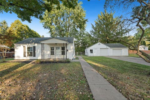 Photo for 728 Hillside Place SW