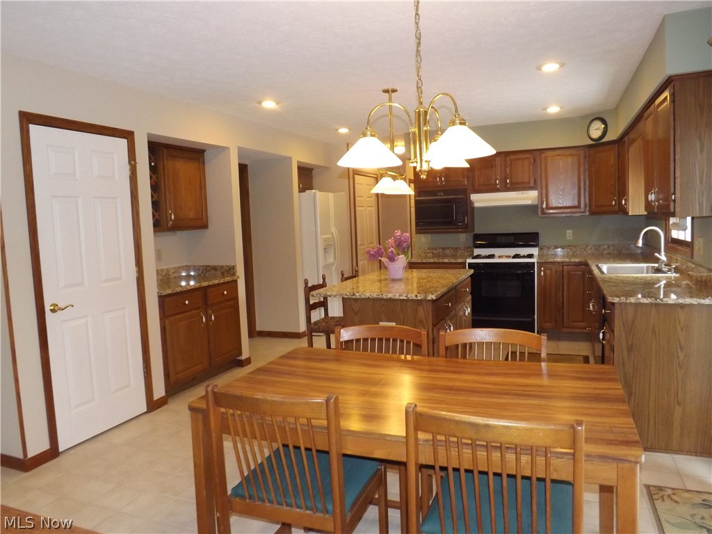 Maple Brook Estates - Residential