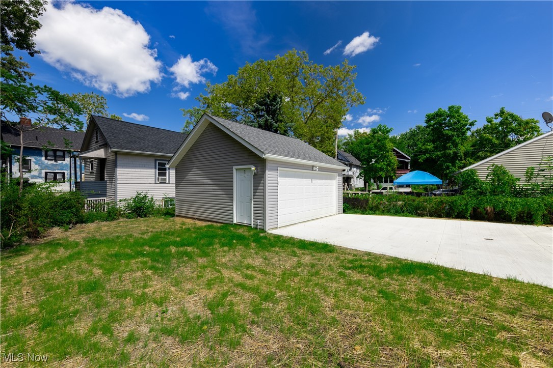 Cleveland, Ohio 44110, United States, 3 Bedrooms Bedrooms, ,2 BathroomsBathrooms,Residential,Active,199673