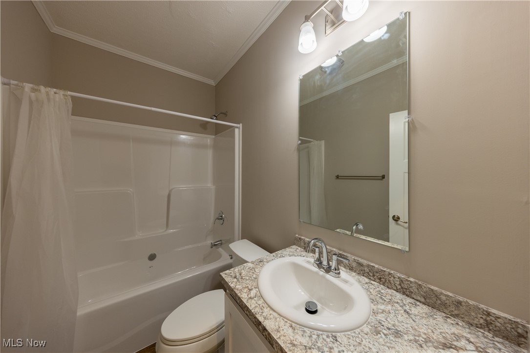 Cleveland, Ohio 44110, United States, 3 Bedrooms Bedrooms, ,2 BathroomsBathrooms,Residential,Active,199673